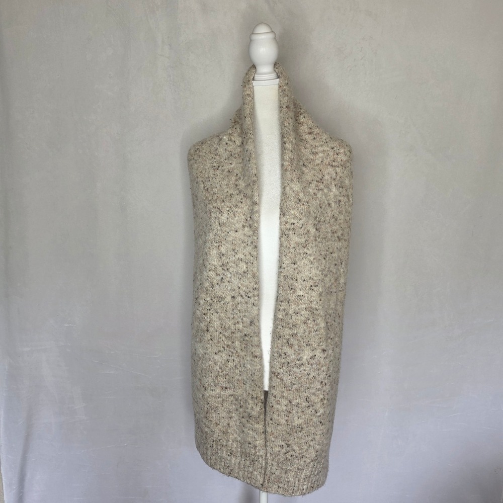 Universal Thread Beige Marl Knit Scarf Oversized Ribbed Wool Blend Flecked Cozy